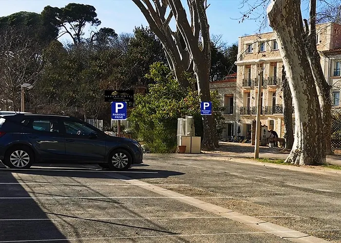 Cinema 4* بيربينيو